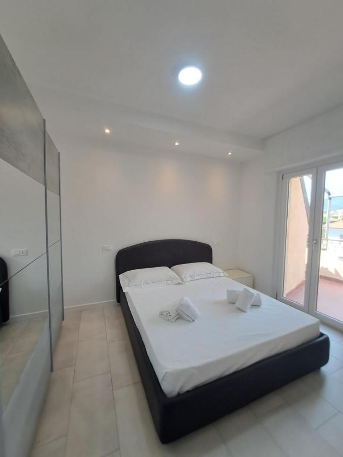 Attico Sweet Dreams Apartment Loano Exterior foto